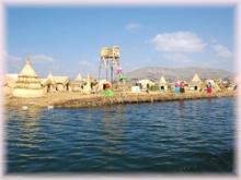 UROS FLOATING ISLANDS